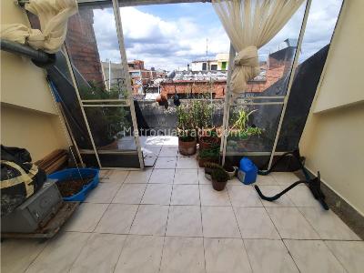 Apartamento de 3 alcobas en venta en Unicentro, Bogotá, 175 m² · foto 7 de 17