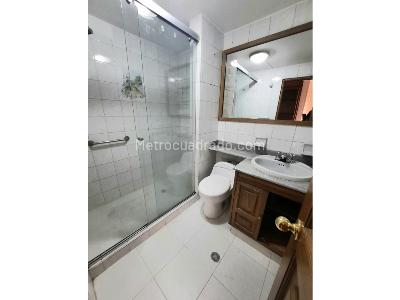 Apartamento de 3 alcobas en venta en Unicentro, Bogotá, 175 m² · foto 14 de 17