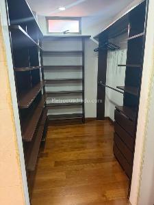 Apartamento de 4 alcobas en venta en Ciudad Salitre Navarra, Bogotá, 212 m² · foto 11 de 20