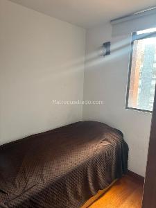 Apartamento de 4 alcobas en venta en Ciudad Salitre Navarra, Bogotá, 212 m² · foto 18 de 20