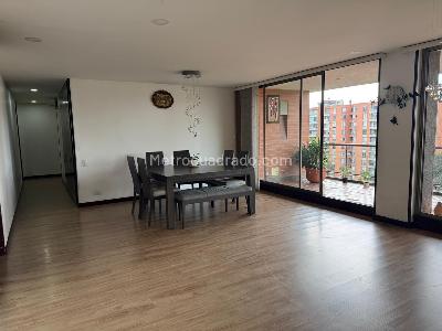 Apartamento de 4 alcobas en venta en Ciudad Salitre Navarra, Bogotá, 212 m² · foto 4 de 20