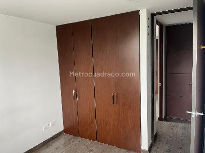 Apartamento de 3 alcobas en venta en Colina Campestre, Bogotá, 92 m² · foto 7 de 7