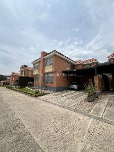 Casa de 4 alcobas en venta en Bosque Residencial Alcaparros, Cajicá, 280 m² · foto 2 de 20