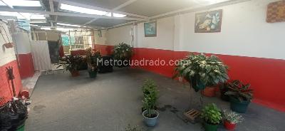 Casa de 5 alcobas en venta en San Pablo Fontibon, Bogotá, 380 m² · foto 9 de 19