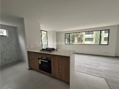 Apartamento en venta en Quinta Paredes, Bogotá · foto 5 de 14