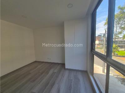 Apartamento en venta en Quinta Paredes, Bogotá · foto 10 de 14