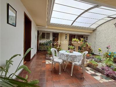 Casa de 5 alcobas en venta en Nuevo Country, Bogotá, 300 m² · foto 6 de 17