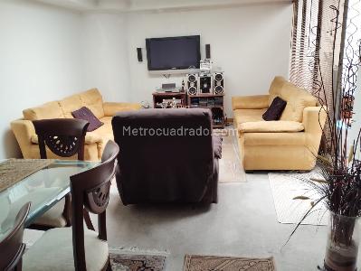 Apartamento en venta en Santa Barbara Central, Bogotá · foto 5 de 16