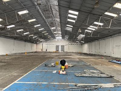 Warehouse for rent in MONTEVIDEO ZONA INDUSTRIAL, Bogotá