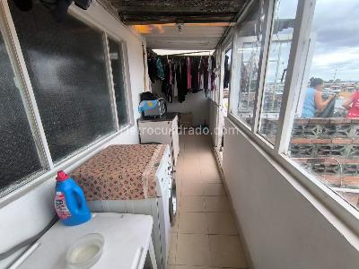 Apartamento de 5 alcobas en venta en Bachue Etapa I, Bogotá, 87 m² · foto 17 de 19