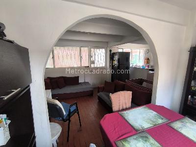 Apartamento de 5 alcobas en venta en Bachue Etapa I, Bogotá, 87 m² · foto 3 de 19