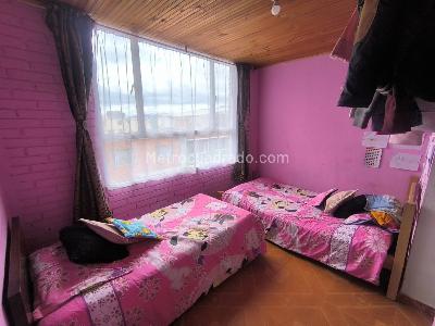 Apartamento de 5 alcobas en venta en Bachue Etapa I, Bogotá, 87 m² · foto 10 de 19