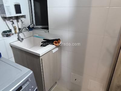 Apartamento de 3 alcobas en venta en Ciudadela Gran Granada, Bogotá, 77 m² · foto 5 de 16
