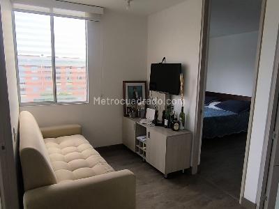 Apartamento de 3 alcobas en venta en Ciudadela Gran Granada, Bogotá, 77 m² · foto 8 de 16