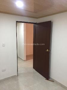 Casa de 5 alcobas en venta en Quirigua Engativa, Bogotá, 216 m² · foto 13 de 20