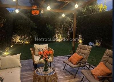 Casa de 3 alcobas en venta en Vereda, Chía, 141 m² · foto 1 de 16