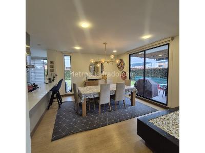 Casa de 3 alcobas en venta en Oikos Savanna Monterrey, Cajicá, 179 m² · foto 8 de 19