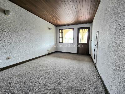 Casa de 4 alcobas en venta en Cerros De Niza, Bogotá, 400 m² · foto 19 de 20