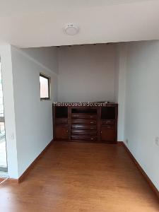 Casa de 3 alcobas en venta en Gratamira, Bogotá, 202 m² · foto 15 de 17