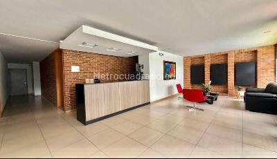 Apartamento en venta en San Patricio, Bogotá · foto 3 de 18