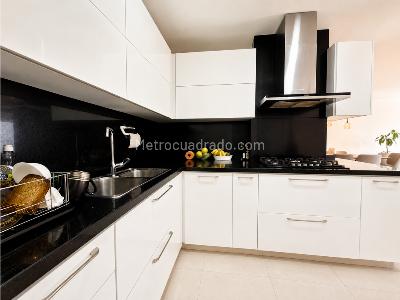 Apartamento de 3 alcobas en venta en San Patricio, Bogotá, 123 m² · foto 11 de 20
