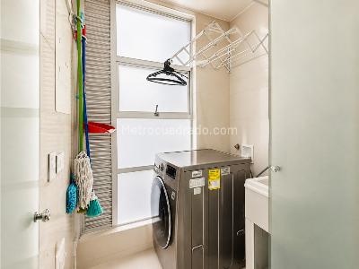 Apartamento de 3 alcobas en venta en San Patricio, Bogotá, 123 m² · foto 14 de 20
