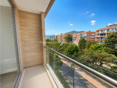 Apartamento de 3 alcobas en venta en San Patricio, Bogotá, 123 m² · foto 6 de 20