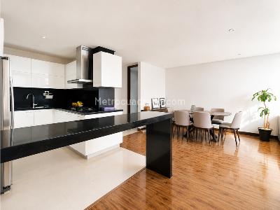 Apartamento de 3 alcobas en venta en San Patricio, Bogotá, 123 m² · foto 9 de 20