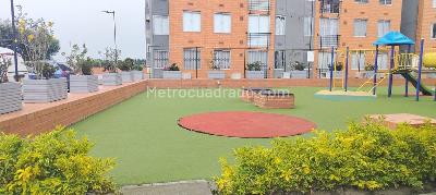 Apartamento de 2 alcobas en venta en Parques De Hatogrande, Cajicá, 50 m² · foto 17 de 18