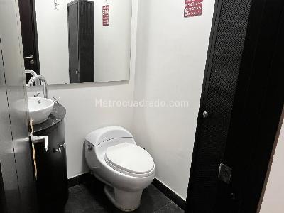 Apartaestudio en venta en Santa Bibiana, Bogotá, 46 m² · foto 2 de 20