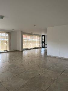 Apartamento de 3 alcobas en venta en Chico Norte, Bogotá, 98 m² · foto 16 de 20