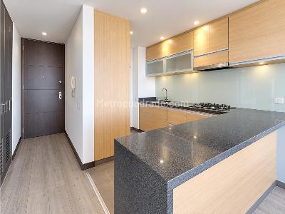 Apartamento de 3 alcobas en venta en Cedritos, Bogotá, 95 m² · foto 6 de 20