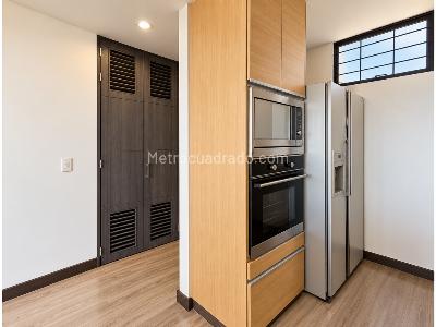 Apartamento de 3 alcobas en venta en Cedritos, Bogotá, 95 m² · foto 8 de 20