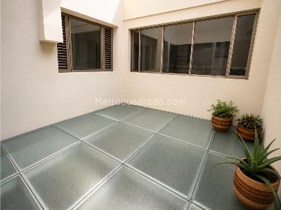Apartamento de 4 alcobas en venta en Chico Navarra, Bogotá, 230 m² · foto 12 de 20