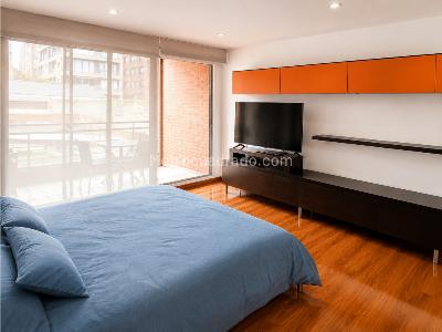Apartamento de 4 alcobas en venta en Chico Navarra, Bogotá, 230 m² · foto 15 de 20