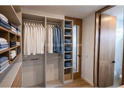 Apartamento de 3 alcobas en venta en Chico Navarra, Bogotá, 147 m² · foto 11 de 19