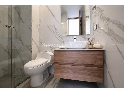 Apartamento de 3 alcobas en venta en Chico Navarra, Bogotá, 147 m² · foto 12 de 19
