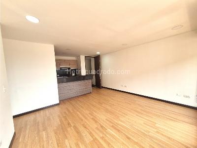 Apartamento en venta en Cedritos, Bogotá · foto 3 de 20