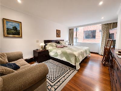 Apartamento de 3 alcobas en venta en La Carolina, Bogotá, 208 m² · foto 9 de 20