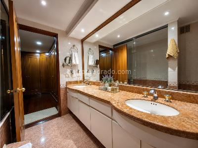 Apartamento de 3 alcobas en venta en La Carolina, Bogotá, 208 m² · foto 11 de 20