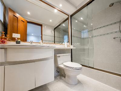 Apartamento de 3 alcobas en venta en La Carolina, Bogotá, 208 m² · foto 17 de 20