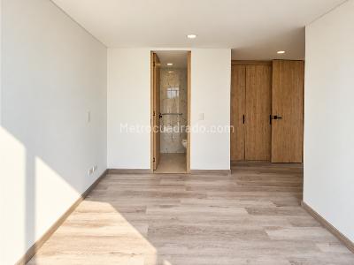 Apartamento en venta en Quinta Paredes, Bogotá · foto 10 de 20