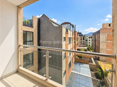 Apartaestudio en venta en Quinta Paredes, Bogotá, 32 m² · foto 10 de 10