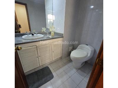 Apartamento de 4 alcobas en venta en Lagos De Cordoba, Bogotá, 128 m² · foto 7 de 20
