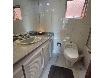 Apartamento de 4 alcobas en venta en Lagos De Cordoba, Bogotá, 128 m² · foto 14 de 20