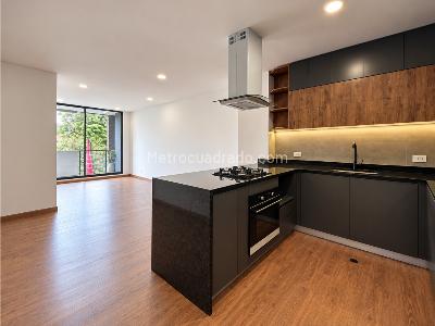 Apartamento de 2 alcobas en venta en San Patricio, Bogotá, 70 m² · foto 4 de 19