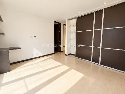 Apartamento de 2 alcobas en venta en San Patricio, Bogotá, 98 m² · foto 12 de 20