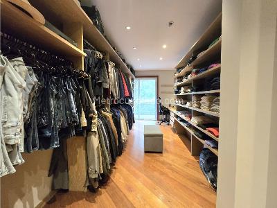 Apartamento de 4 alcobas en arriendo en Chico, Bogotá, 440 m² · foto 13 de 20