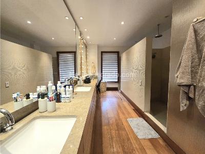 Apartamento de 4 alcobas en arriendo en Chico, Bogotá, 440 m² · foto 14 de 20