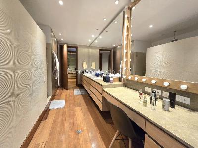 Apartamento de 4 alcobas en arriendo en Chico, Bogotá, 440 m² · foto 15 de 20